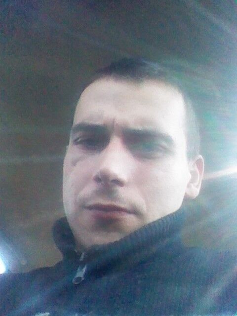  5837305  , 33 ,    