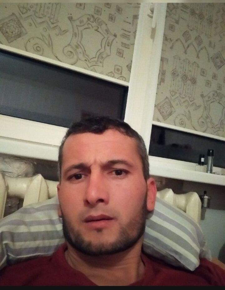  49719535  , 40 ,    
