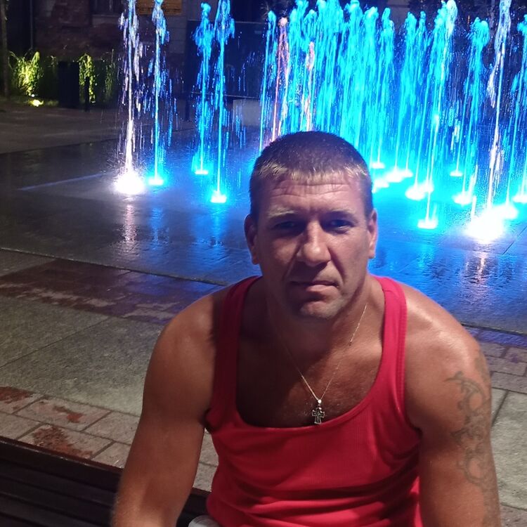  29959265  Vladimir, 41 ,    