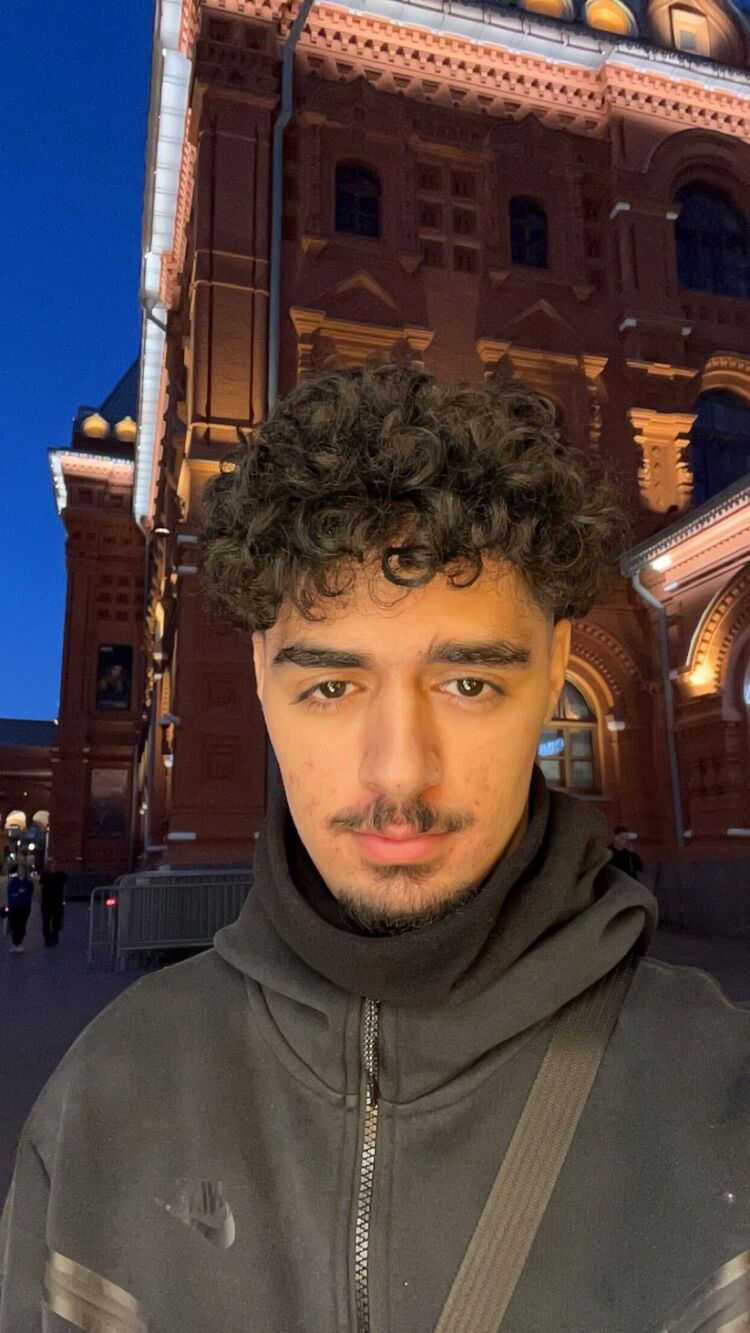  43357305  Ibrahim, 20 ,    