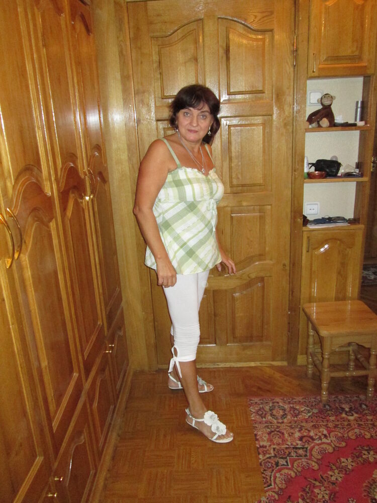  ,   Elena, 72 ,   ,   , c 