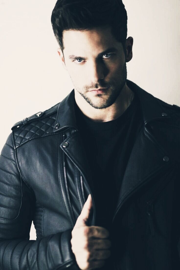 ���� 25433825 ������� ����, 32 ����, ���� ���������� � �����������