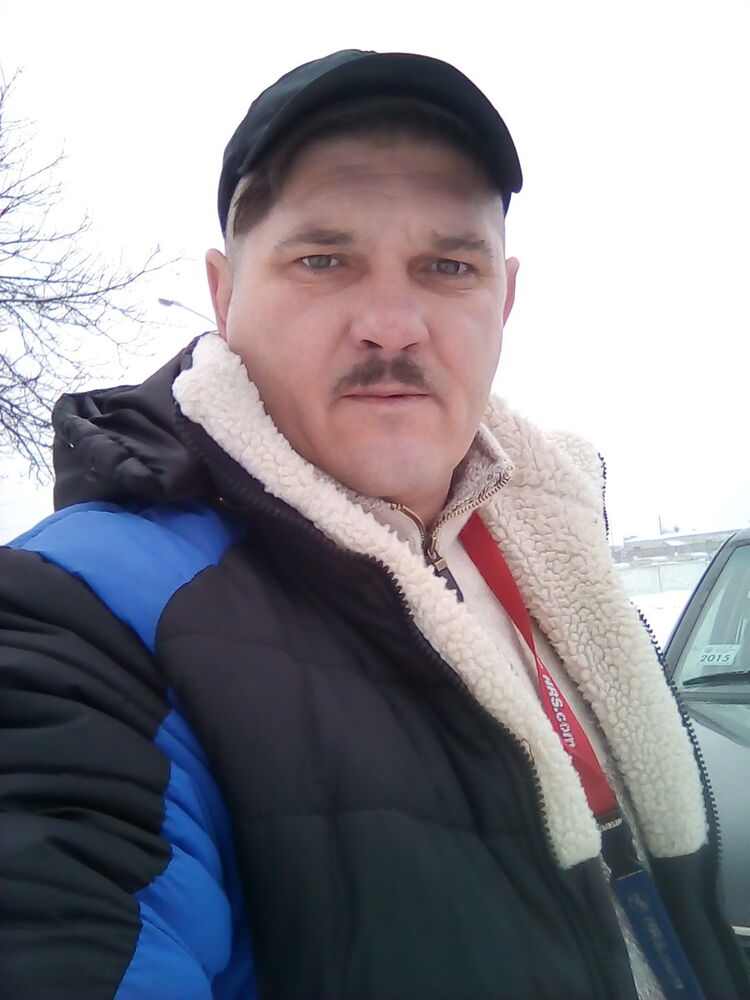  11850505  Aleksandr, 51 ,    