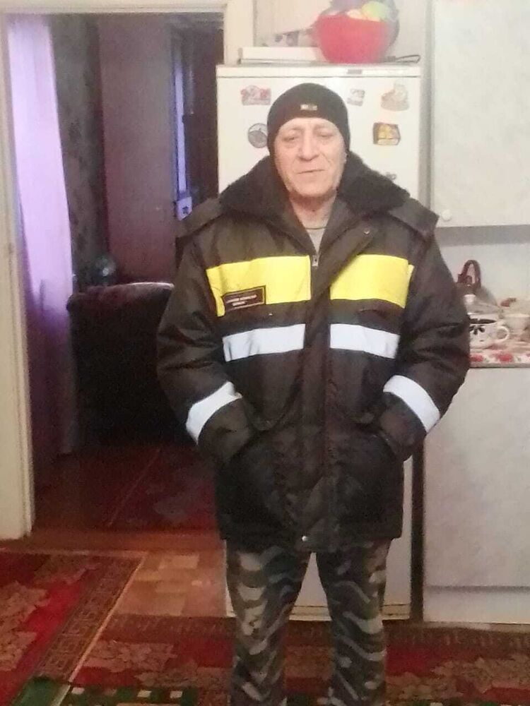  26078405  , 62 ,    