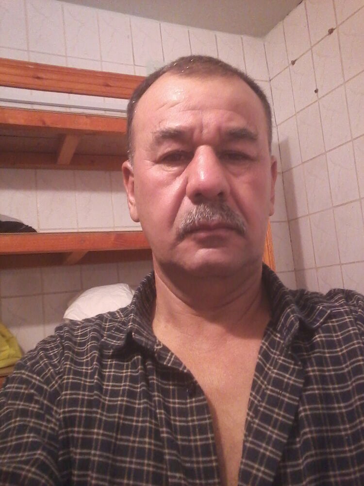  23709675  Farahad, 54 ,    