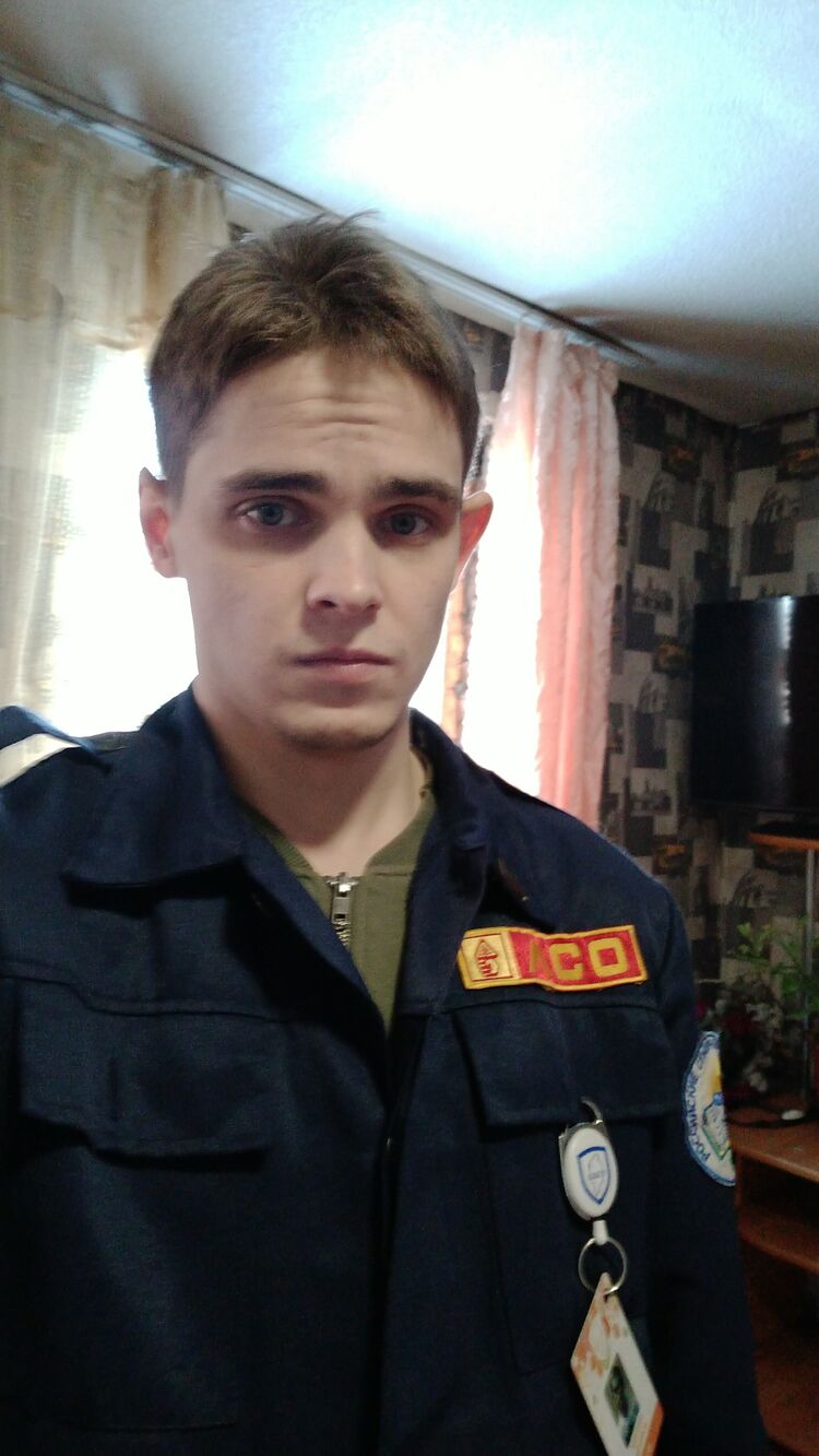  32533825  , 27 ,    