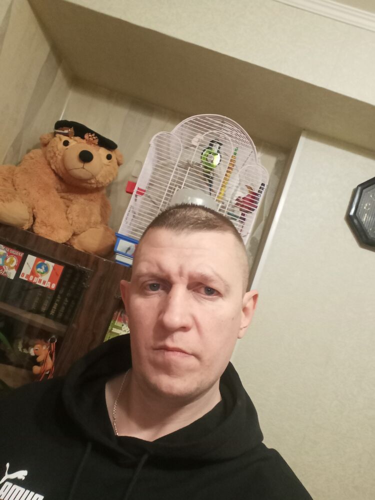  29881225  A, 42 ,    