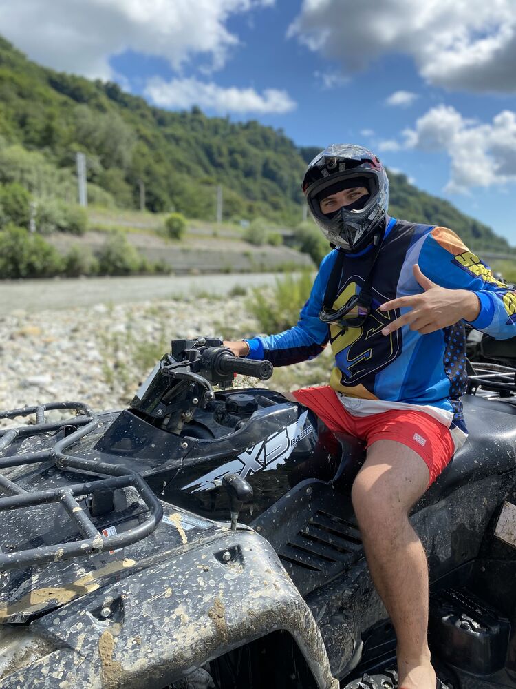 31688745  , 26 ,    