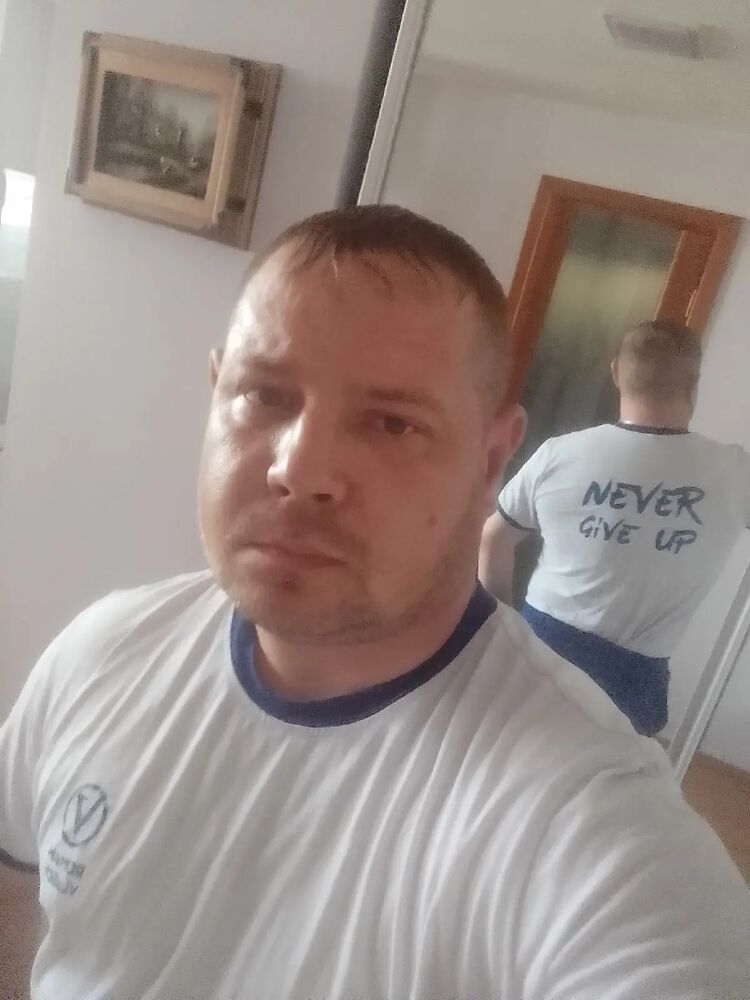  ,   Anton, 38 ,   ,   , c 