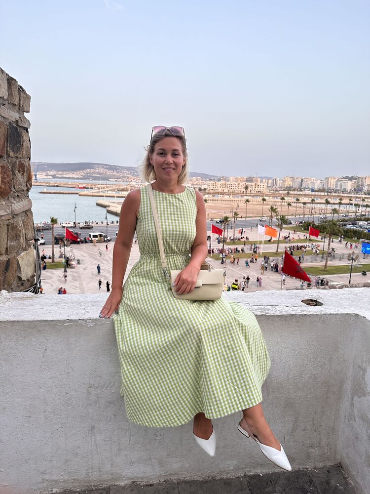  ,   Anastasiya, 31 ,   c 