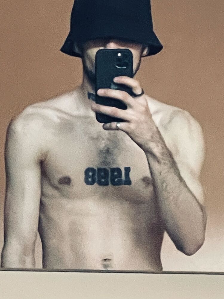  45252785  , 27 ,    