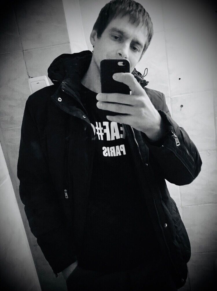  ,   Vladimir, 37 ,   ,   
