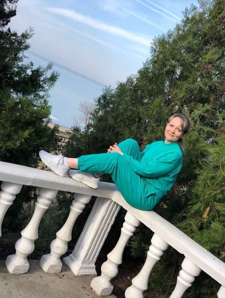  53852705  , 42 ,    --