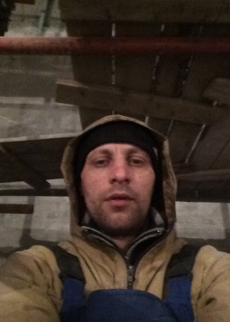  18733925  , 42 ,    