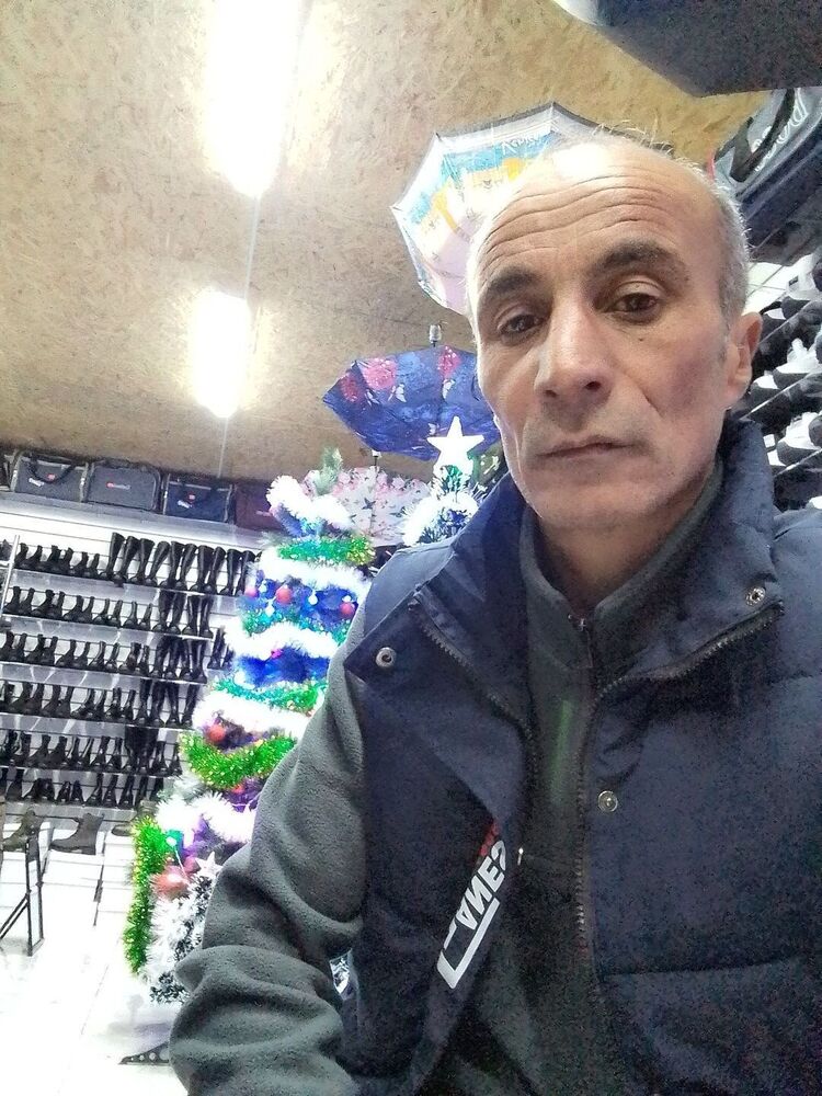  ,   Eldar, 49 ,   ,   