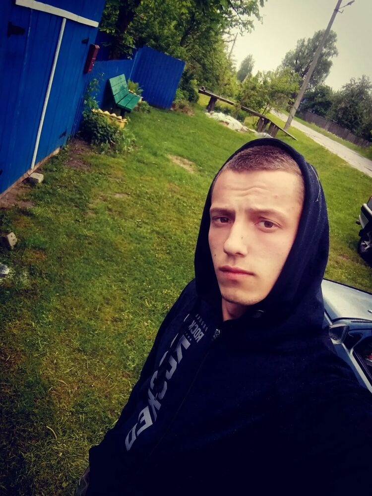  ,   Nikolay, 23 ,   ,   , c , 