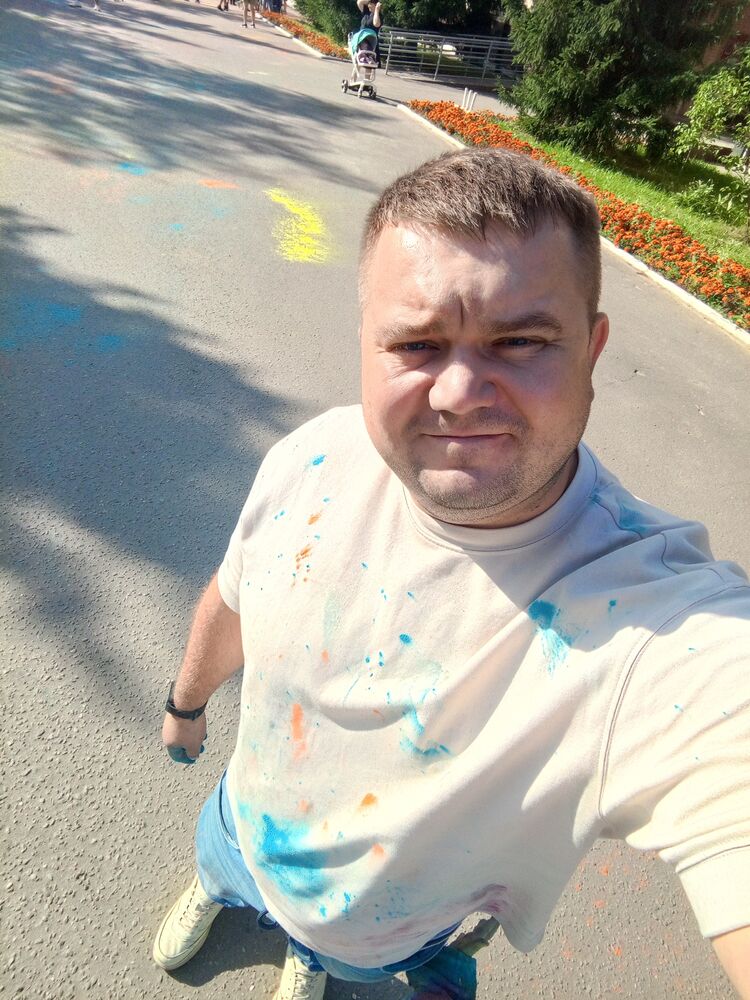 53737015  , 32 ,    