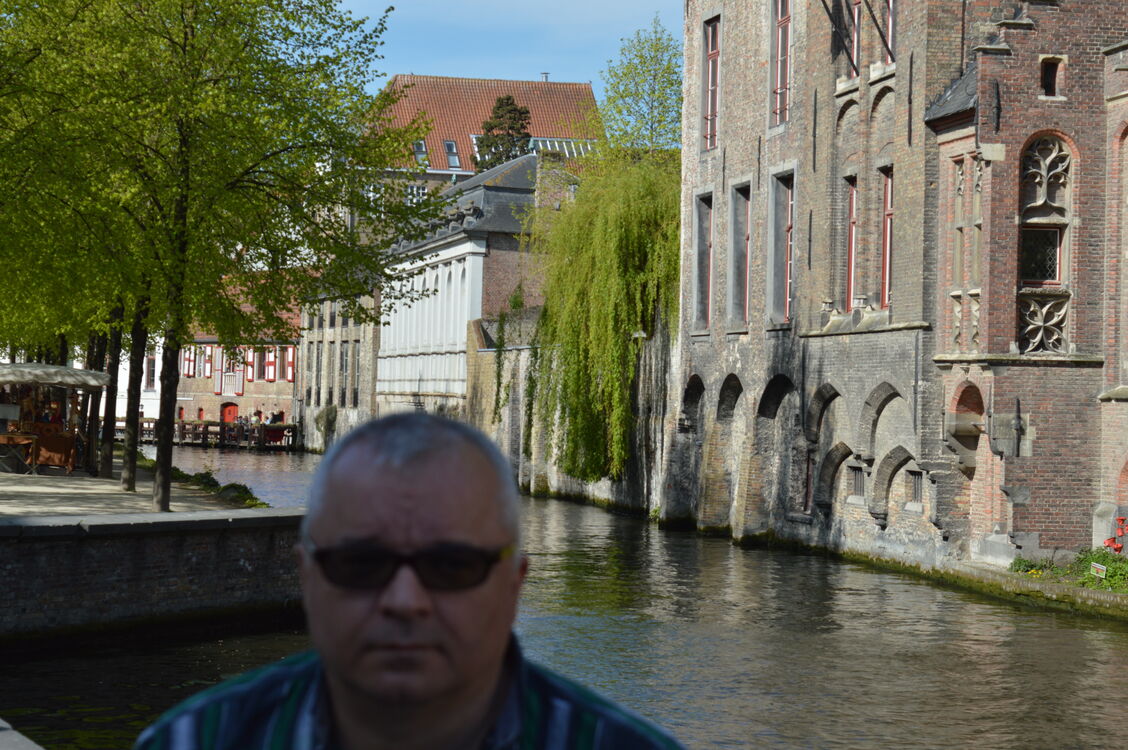  54563615  , 56 ,    De Wijk