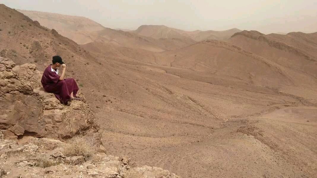  44634545  Abdelhadi, 24 ,    