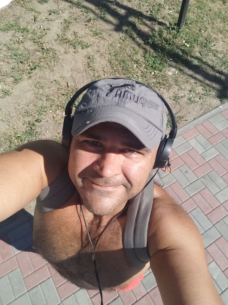  --,   , 41 ,     