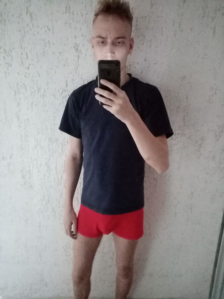 23039885  Egor, 27 ,    