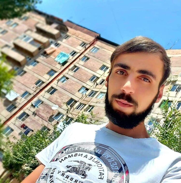  44641615  Harut, 35 ,    