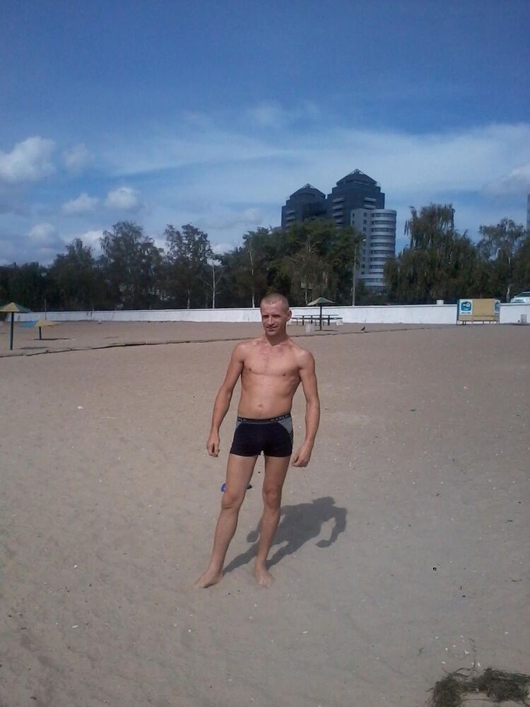  ,   Serzh, 46 ,   ,   , c 