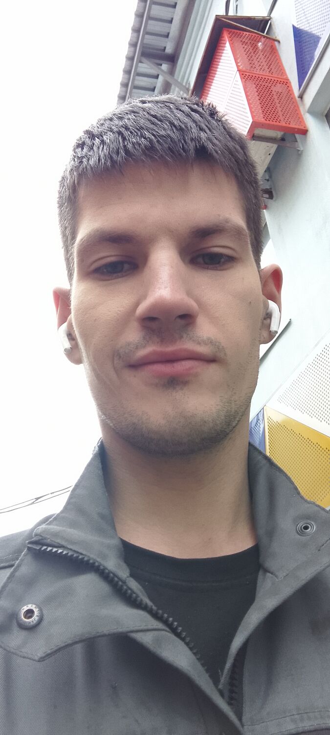  42935685  , 28 ,     