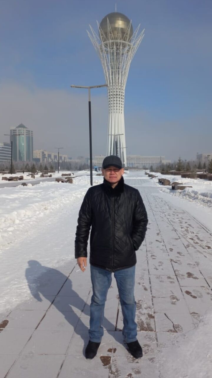  ,   M, 44 ,   ,   