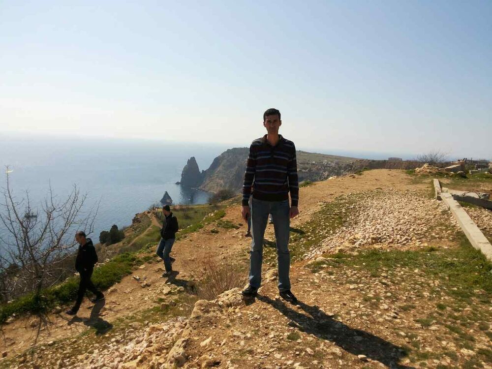  ,   Artur, 36 ,   ,   , c 