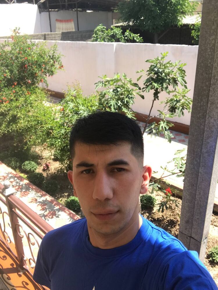  27066395  Khushnidbek, 31 ,    
