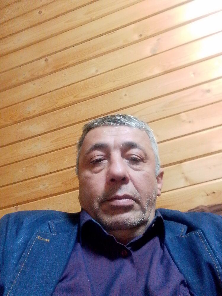  48817345  Georgiy, 49 ,    