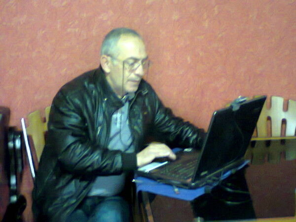  ,   Mamuka, 64 ,   