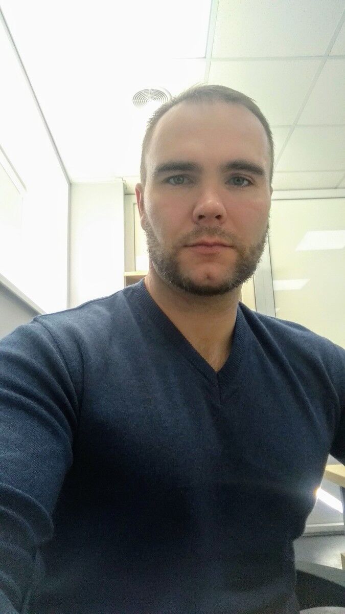  ,   Alex, 40 ,   