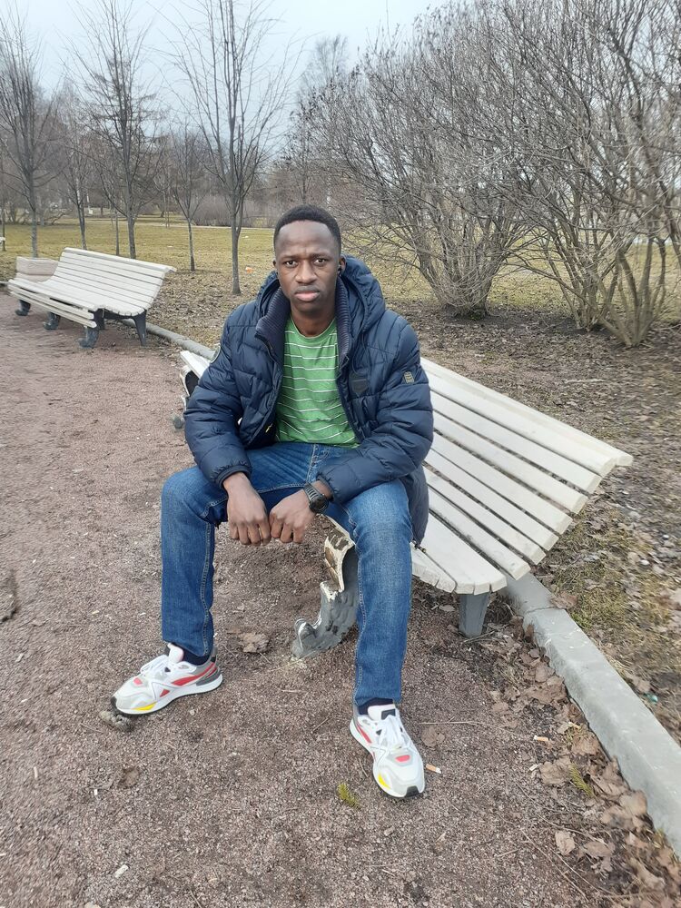  Bissau,   Domingos, 26 ,   ,   