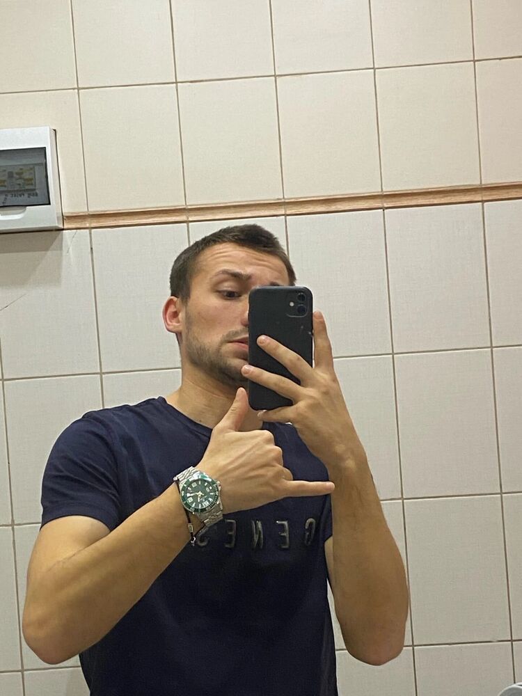  31739905  , 32 ,    