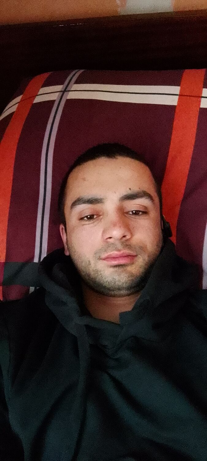  49380485  , 24 ,    