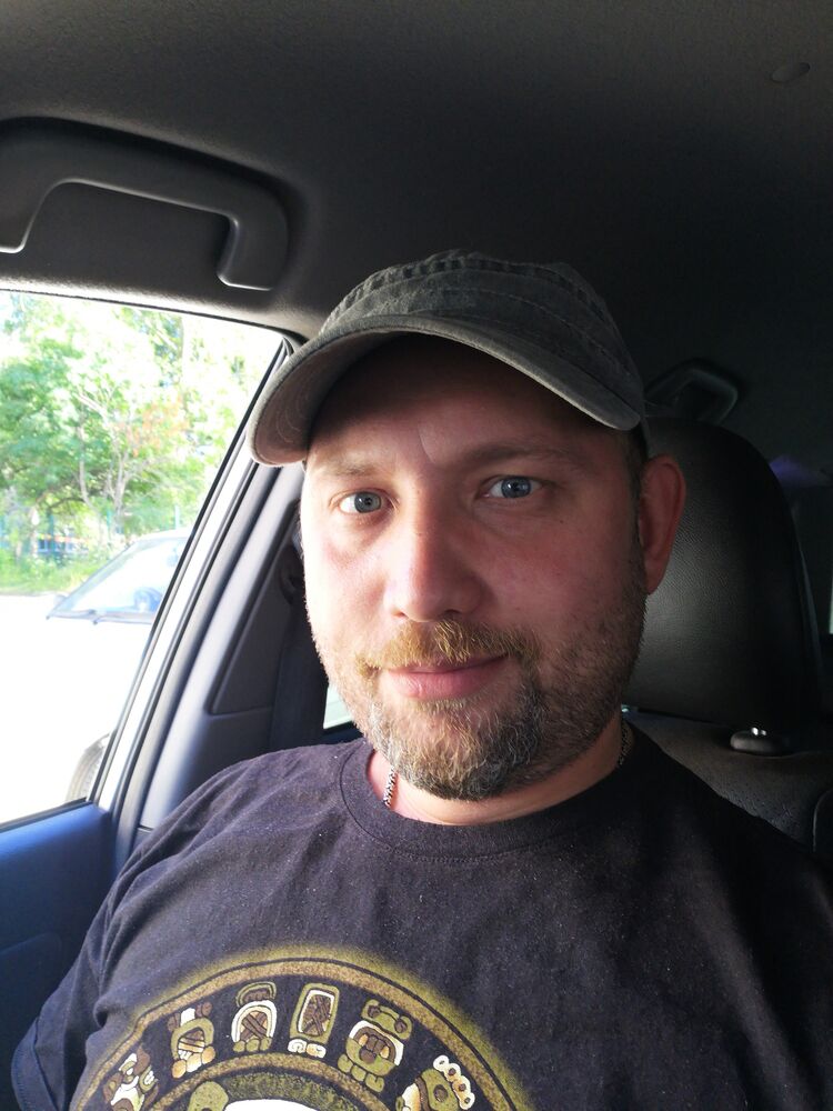  ,   Ivan, 37 ,   ,   , c 