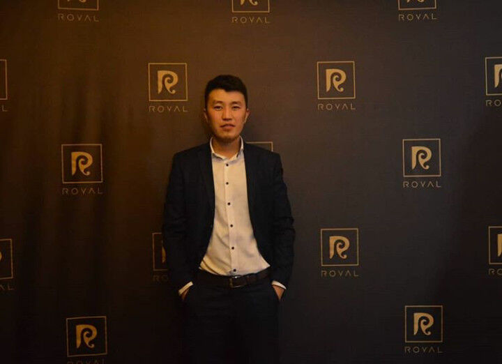  11745695  Ruslan, 31 ,    