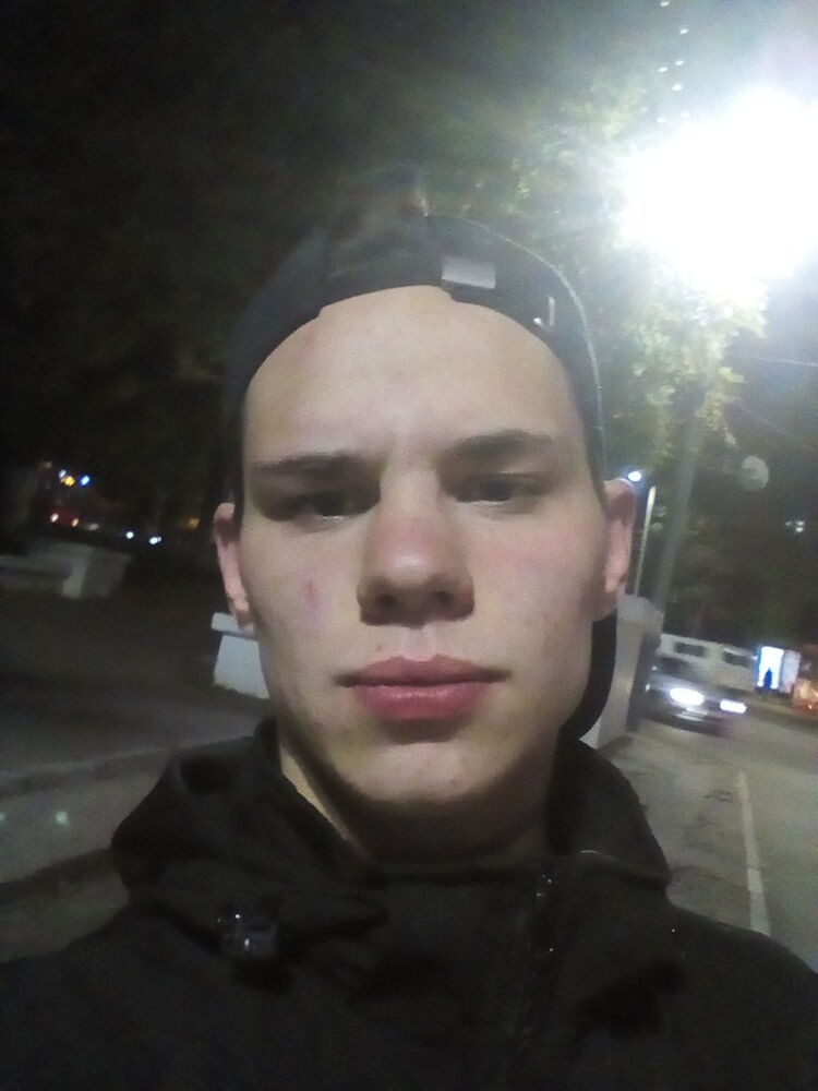  ,   Denis, 26 ,   ,   , c 