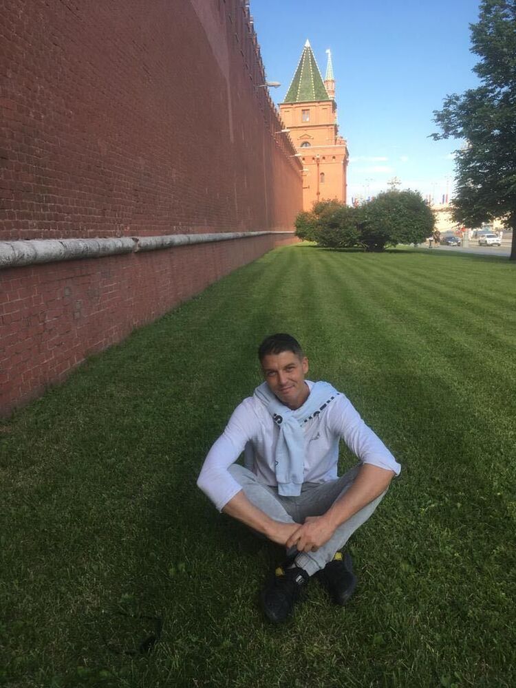  ,   Anton, 34 ,   c 