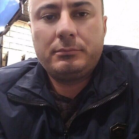  21895615  Alik, 41 ,    