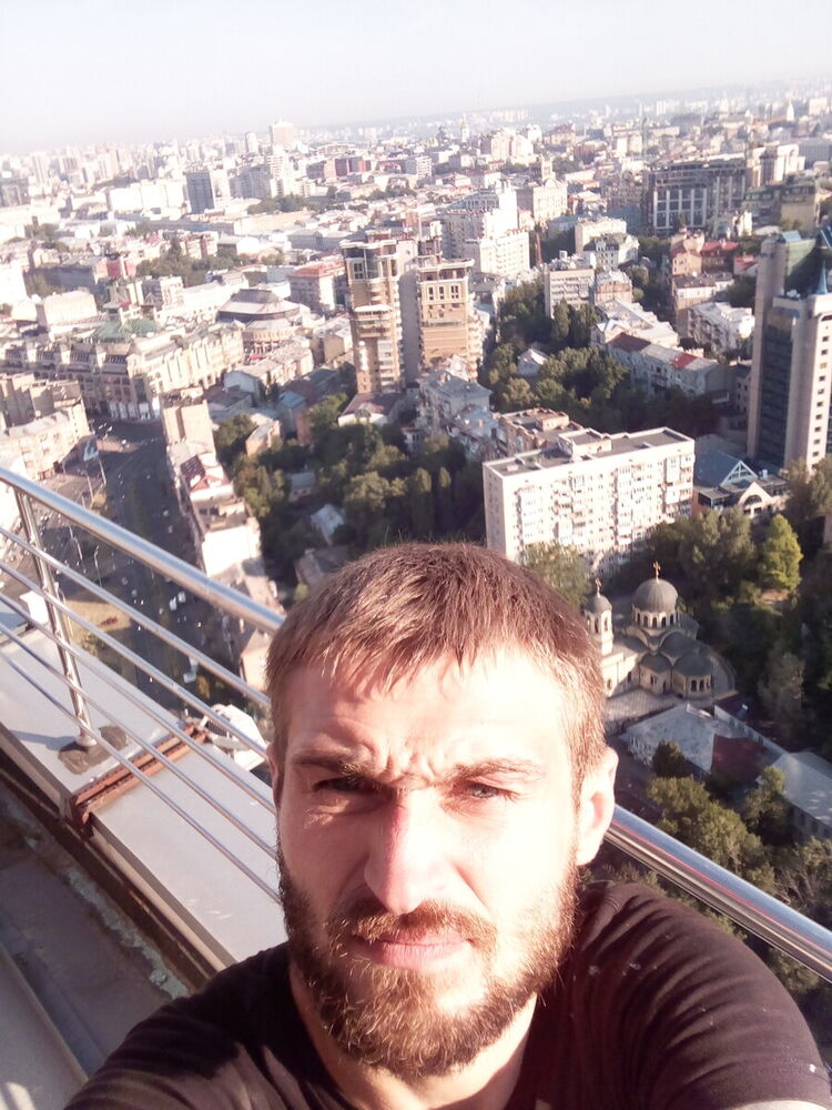 ���� 21699695 ������� �����, 37 ���, ���� ���������� � �����