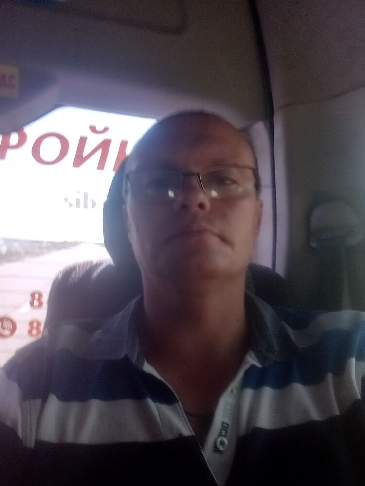  45352205  , 42 ,    