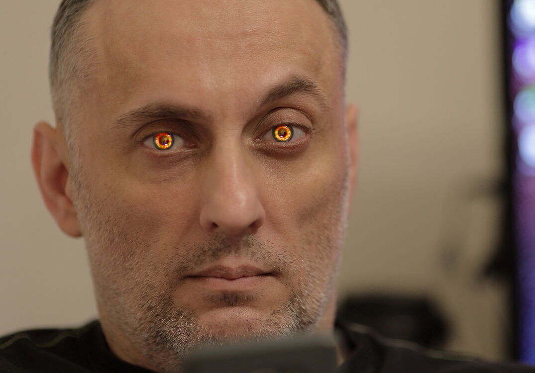  ,   Vlad, 47 ,   ,   , c , 