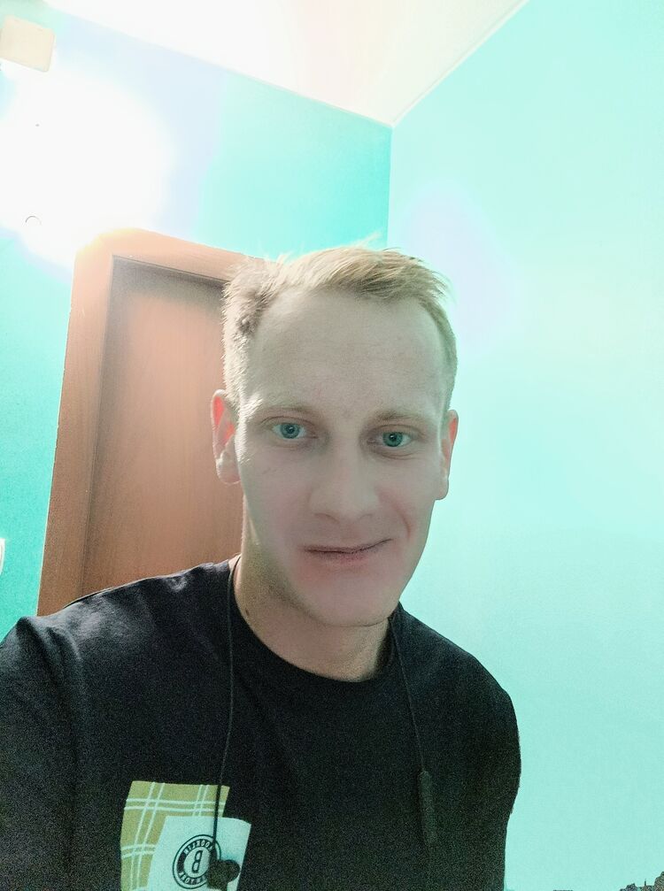  47568385  Danil, 24 ,    