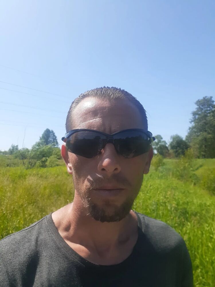  43145085  , 39 ,    