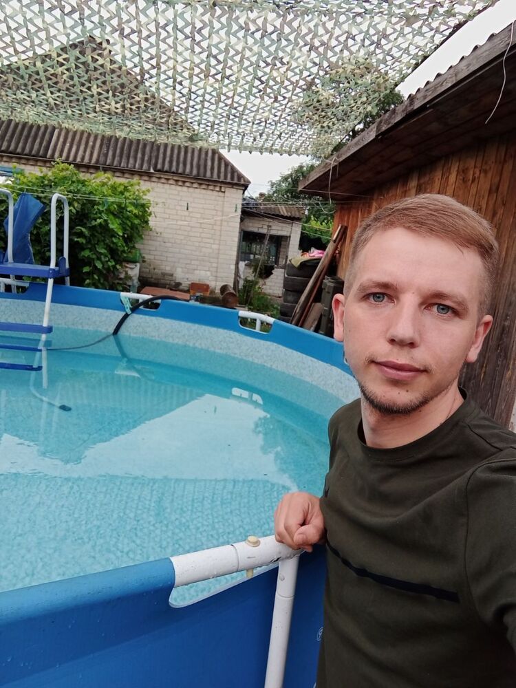  ,   Rodion, 26 ,   ,   