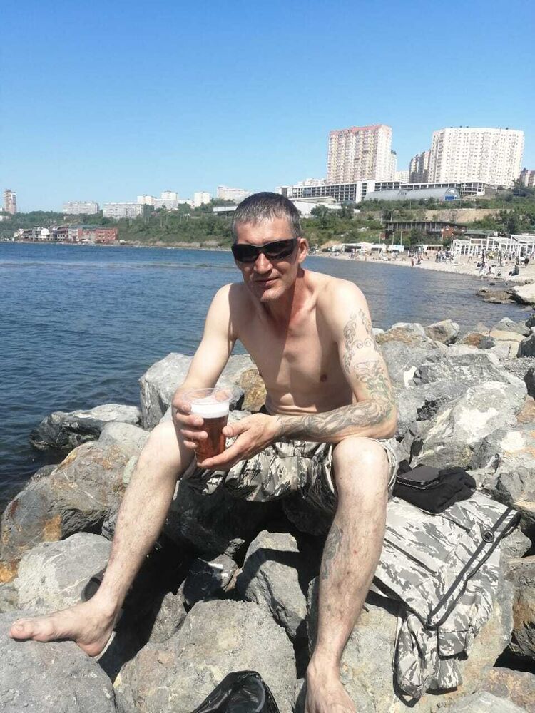  --,   Vladimir, 48 ,   ,   , c 