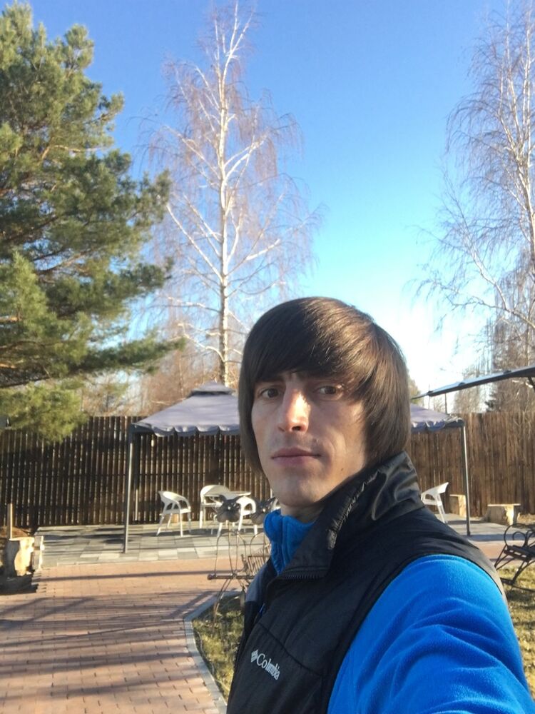  ,   Eduardo, 27 ,   ,   , c 